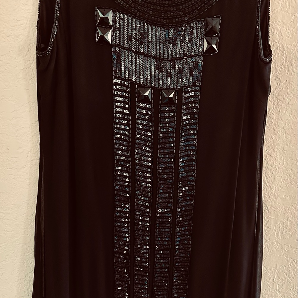 Woman dress - Picture 2 of 4